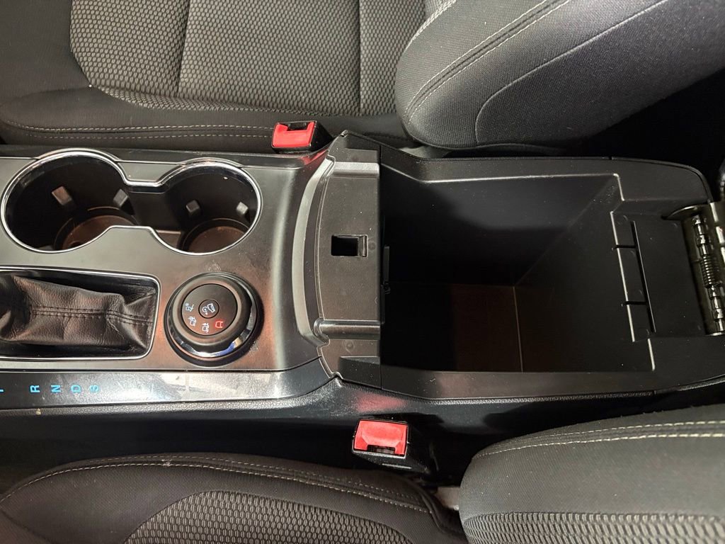 Used 2018 Ford Explorer XLT w/ Equipment Group 201A AWD/4WD image 27