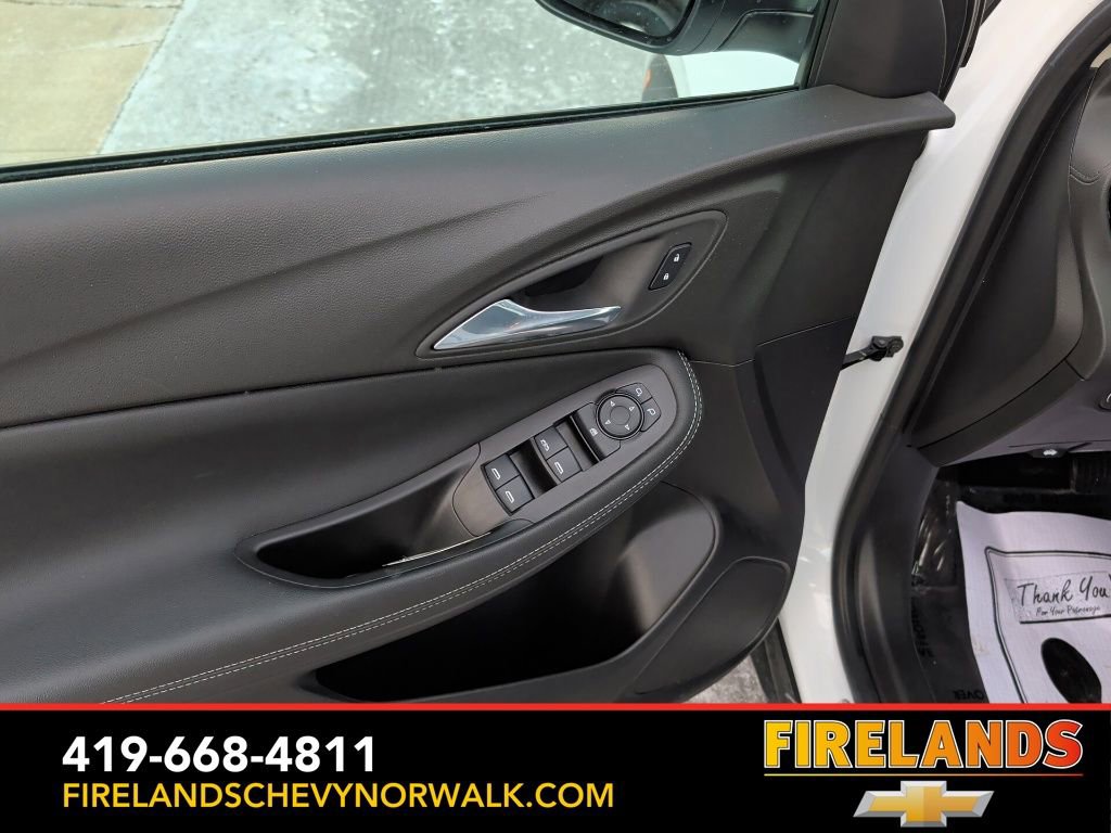 Certified 2022 Buick Encore GX Preferred w/ Cold Weather Comfort Package image 23