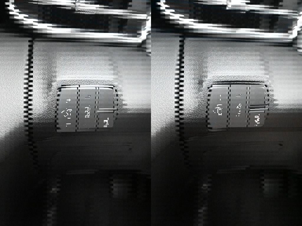 New 2026 Hyundai Elantra SE image 20