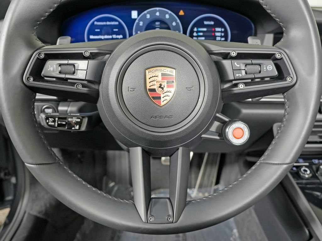 Certified 2025 Porsche 911 Carrera RWD image 34
