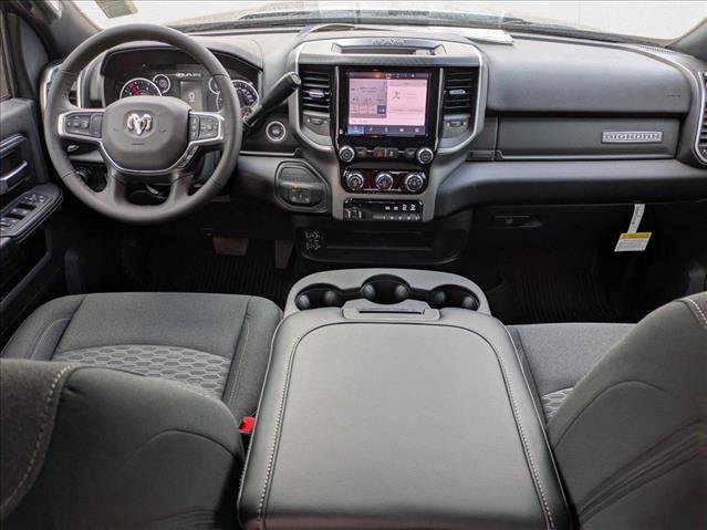 New 2025 RAM 2500 Big Horn AWD/4WD image 14