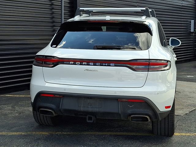 Certified 2023 Porsche Macan Turbo image 6