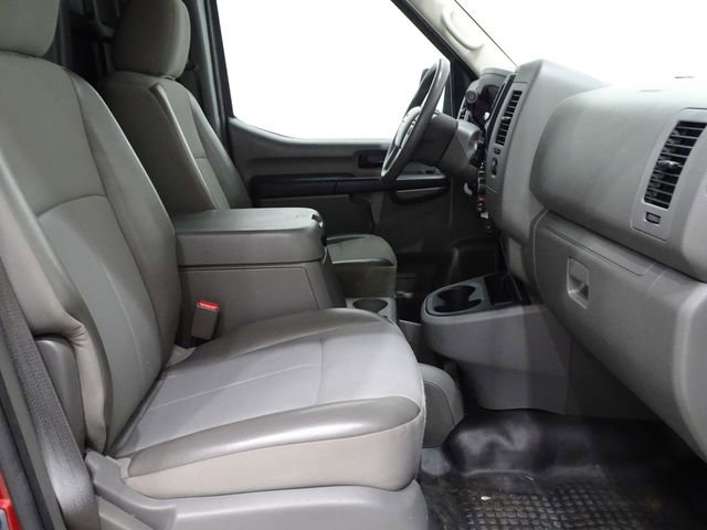 Used 2019 Nissan NV 2500 SV image 13