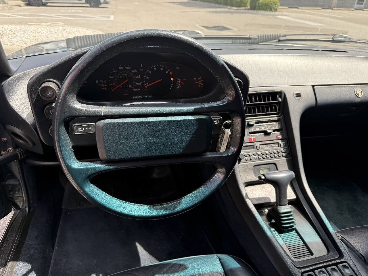 Used 1988 Porsche 928 S4 RWD image 16