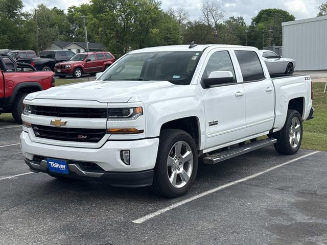 Used 2018 Chevrolet Silverado 1500 LT w/ Texas Edition image 3