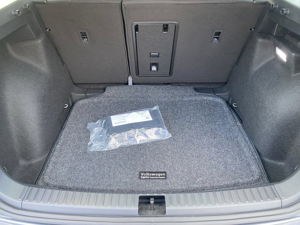New 2026 Volkswagen Taos S FWD image 29