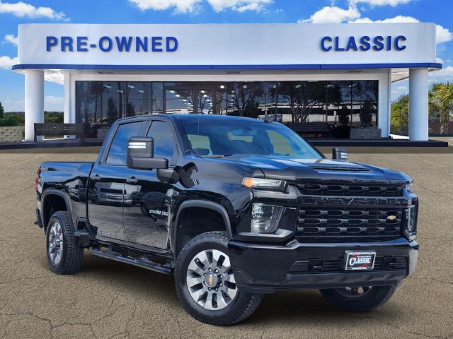 Used 2022 Chevrolet Silverado 2500 Custom w/ Custom Value Package AWD/4WD image 1
