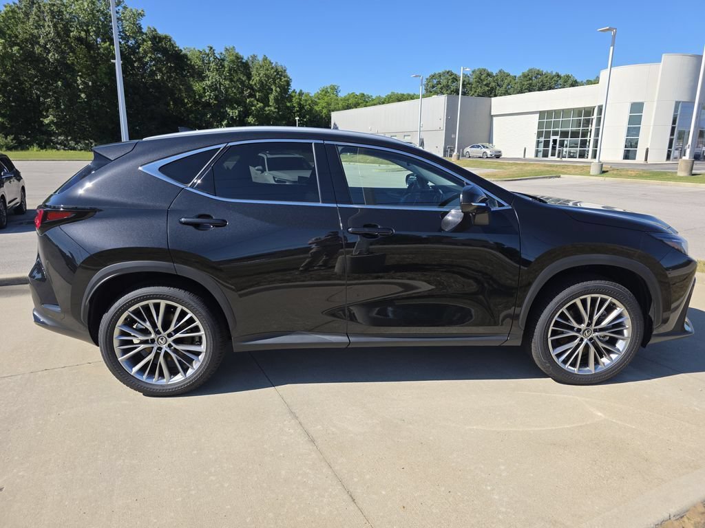 New 2026 Lexus NX 350 AWD w/ Accessory Package (2T) image 8