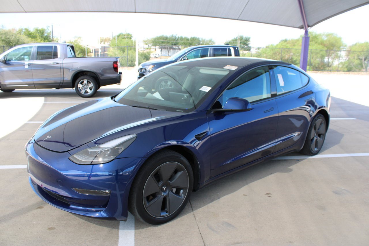 Used 2023 Tesla Model 3 Long Range AWD/4WD image 1