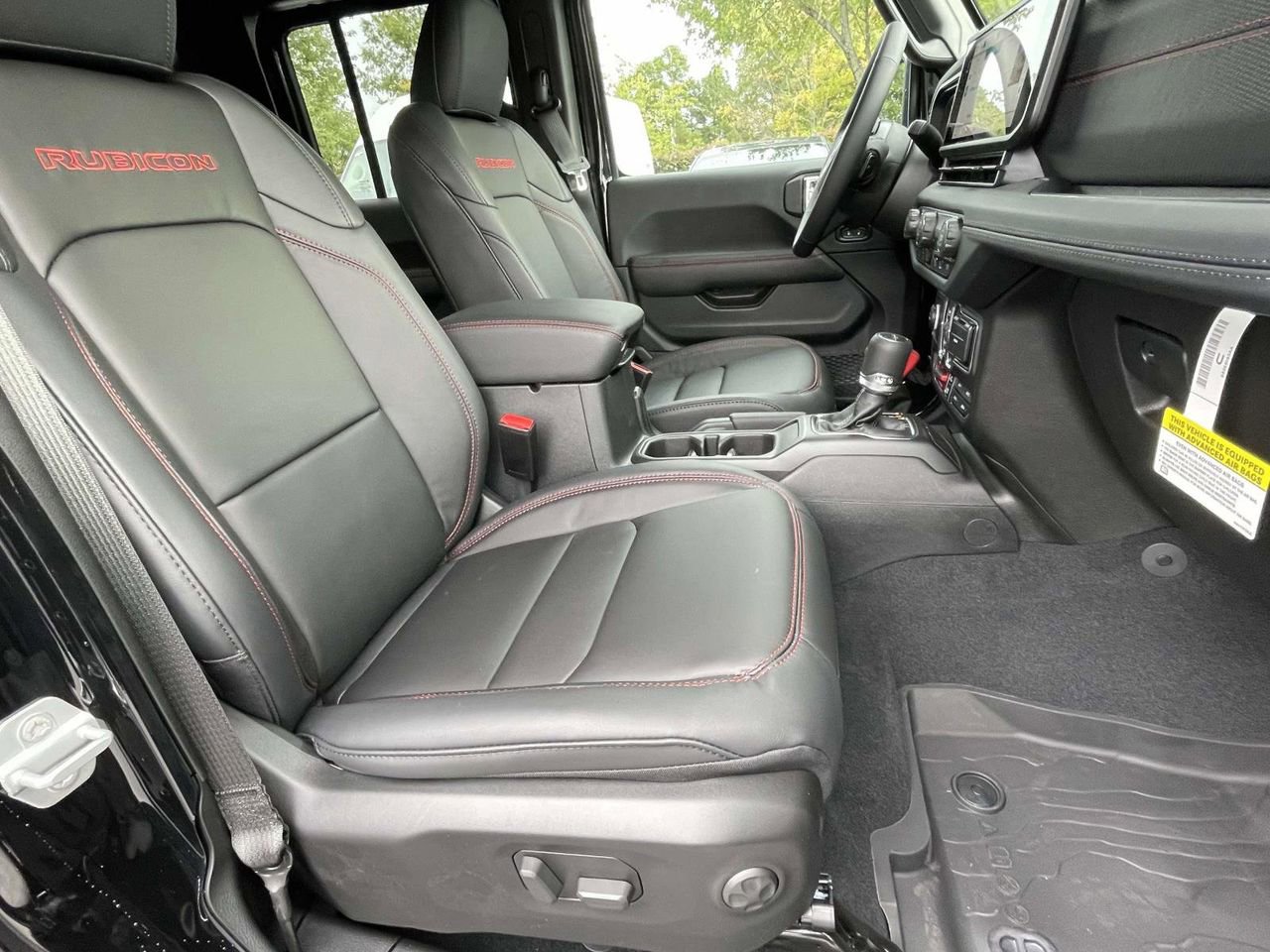 New 2025 Jeep Gladiator Rubicon image 31