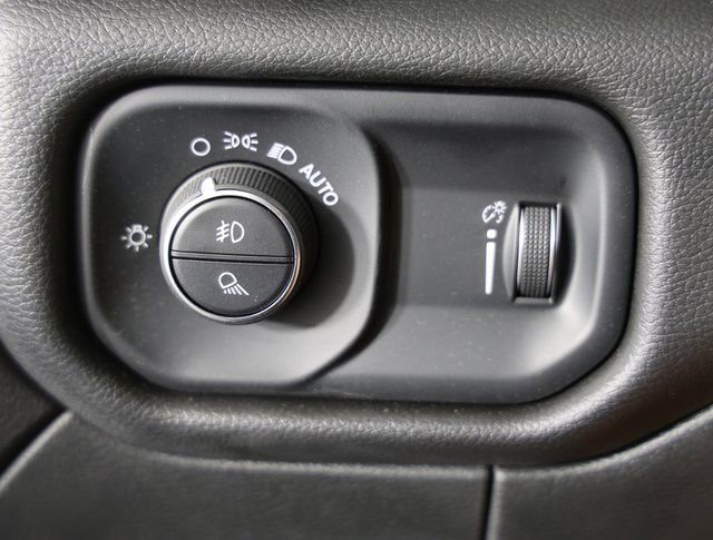 Used 2025 RAM 2500 Tradesman image 27