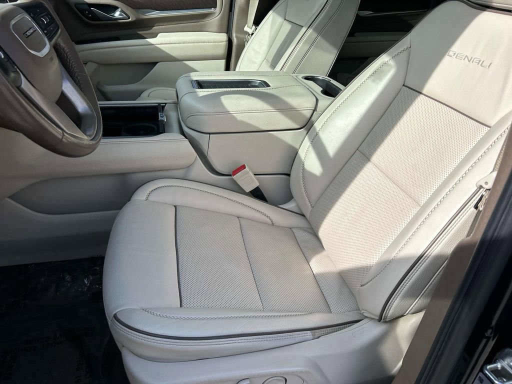 Used 2022 GMC Yukon Denali image 29
