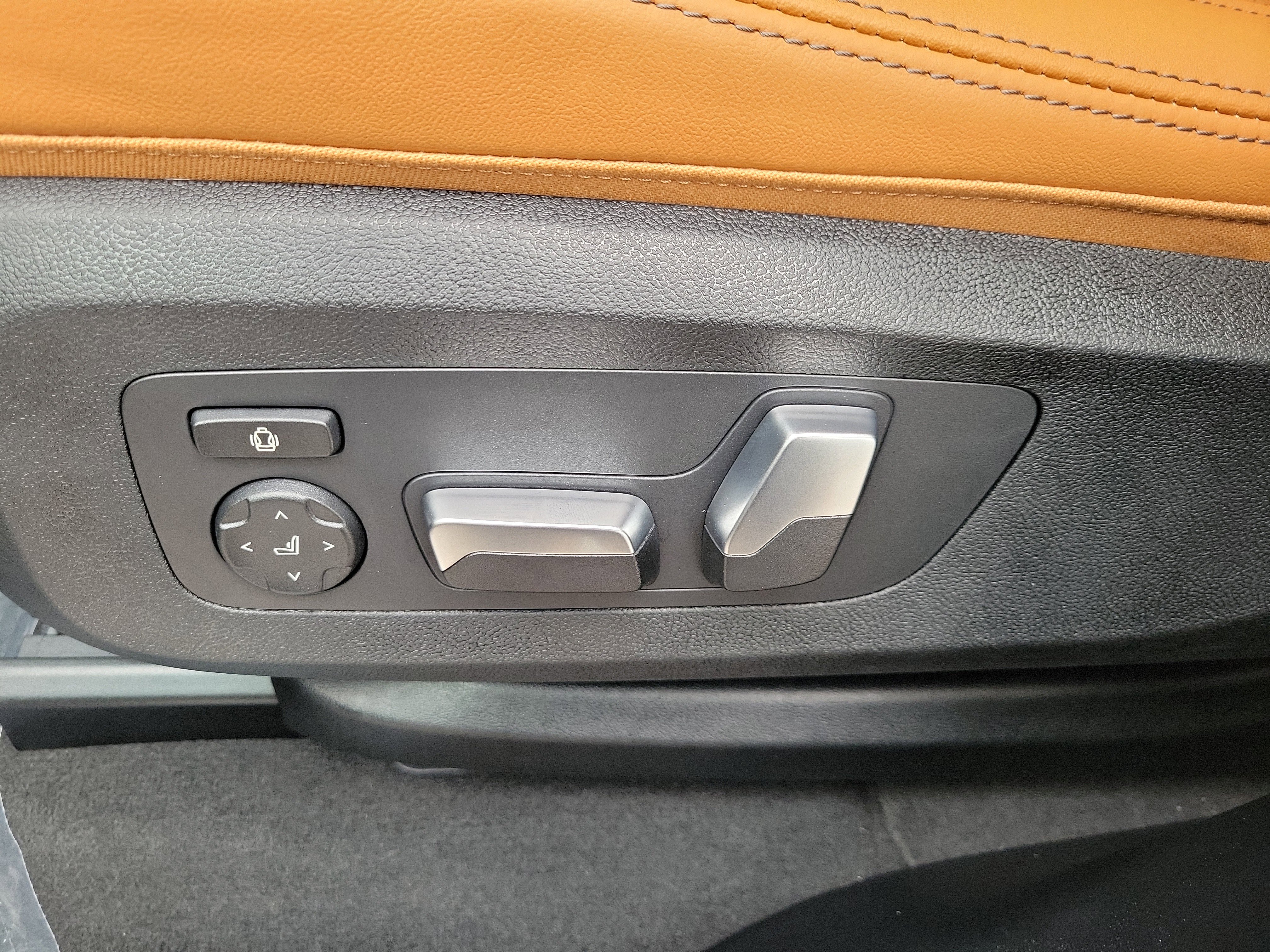 New 2026 BMW X5 sDrive40i RWD image 15