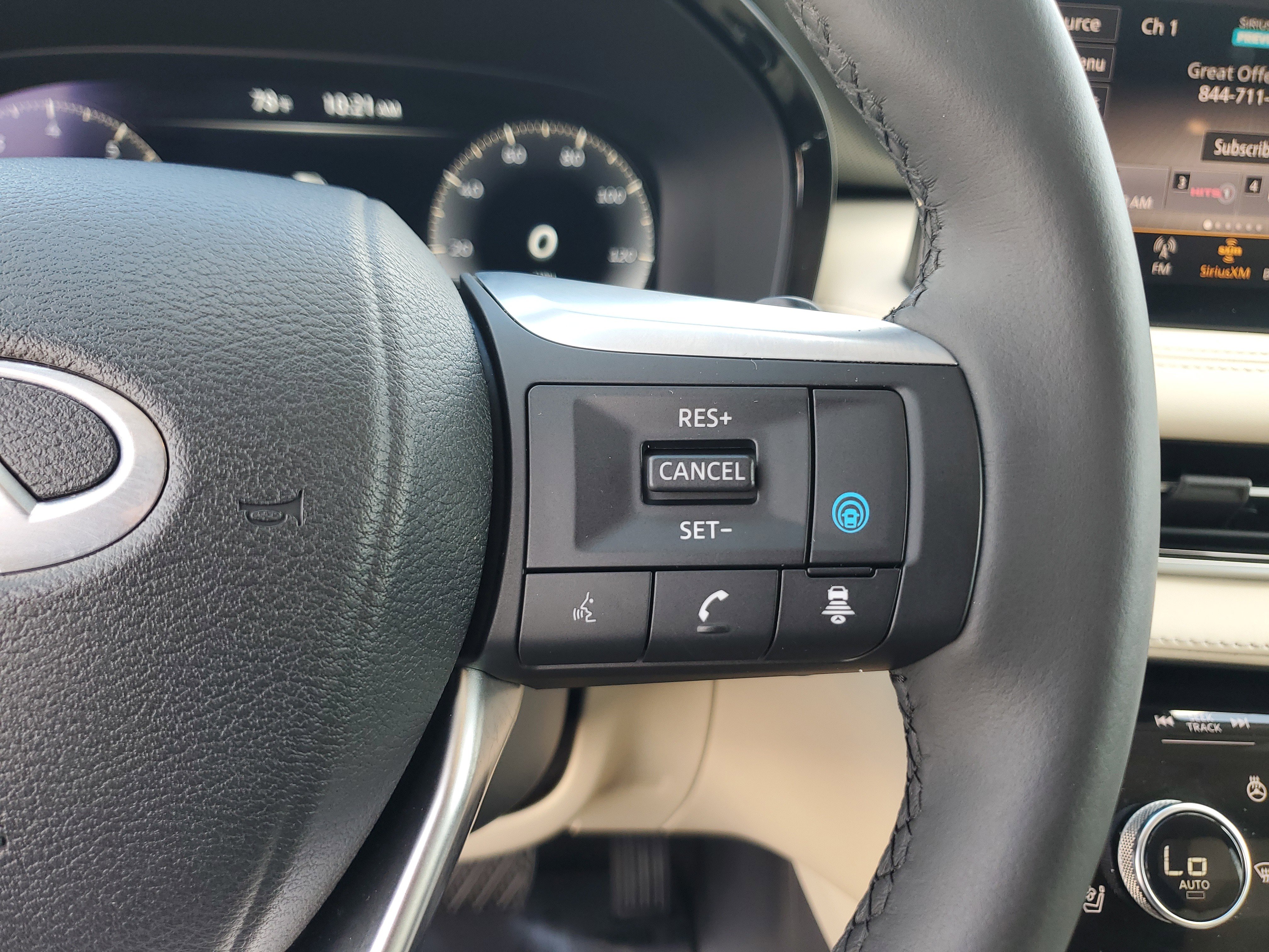 Used 2023 INFINITI QX60 Luxe AWD/4WD image 25