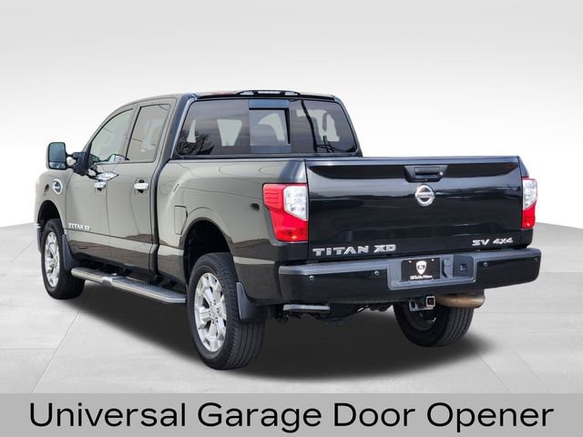 Used 2019 Nissan Titan SV w/ SV Convenience Package image 7