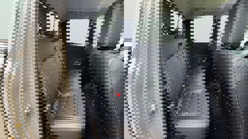 New 2025 Ford Ranger Lariat w/ FX4 Off-Road Package image 18