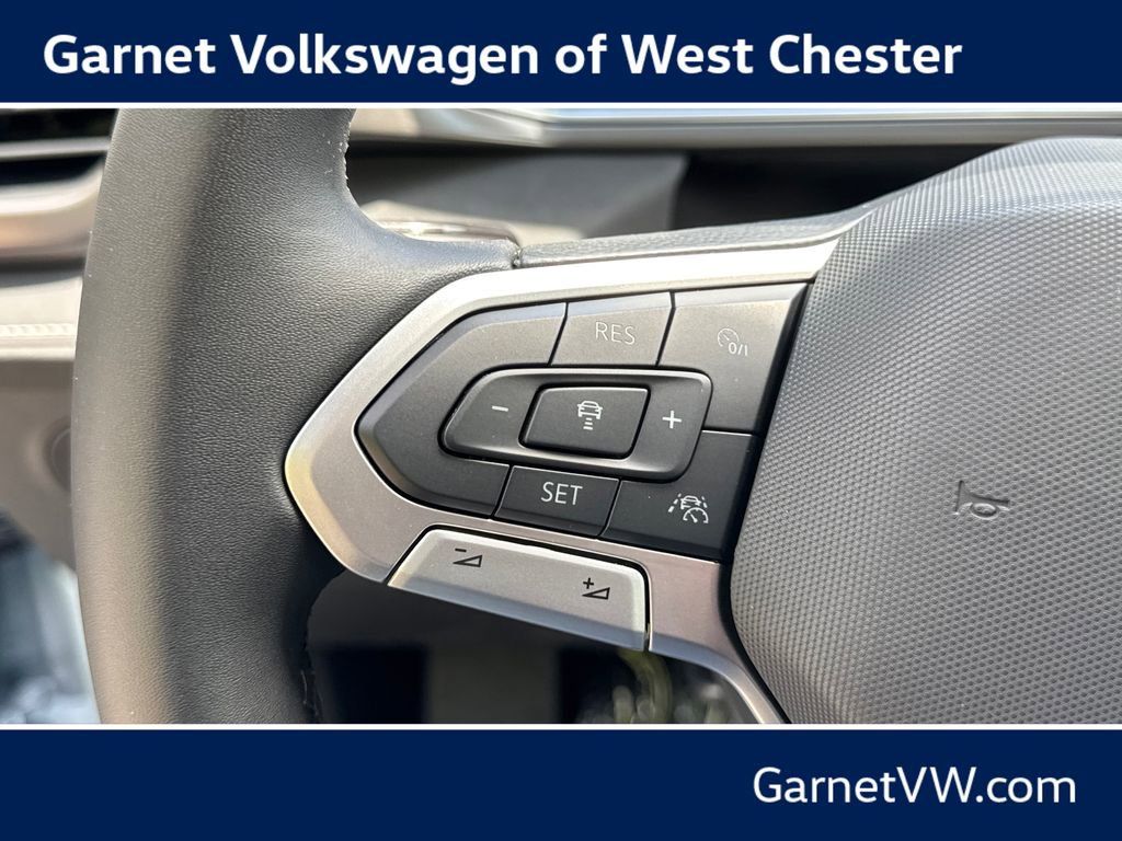 New 2026 Volkswagen Taos SE AWD/4WD image 30