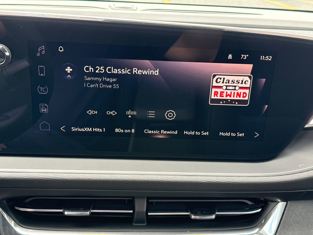 New 2026 Buick Envista Sport Touring FWD image 21