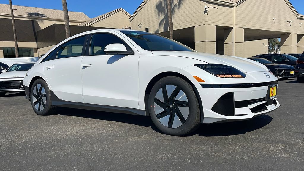 New 2025 Hyundai Ioniq 6 SE