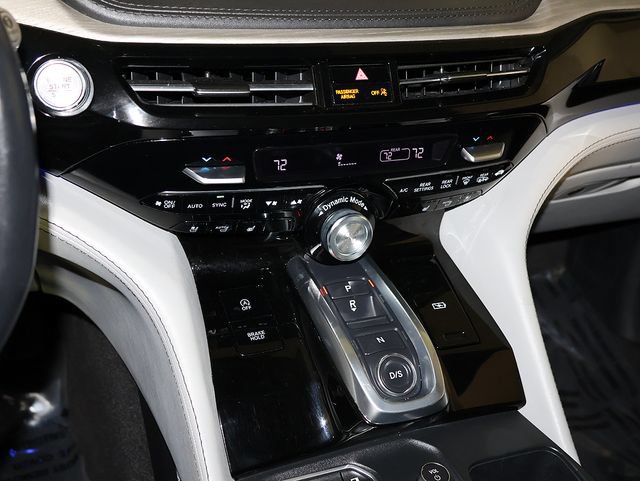 Used 2023 Acura MDX SH-AWD w/ Advance Package image 23