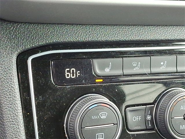 Used 2022 Volkswagen Atlas Cross Sport SEL image 26