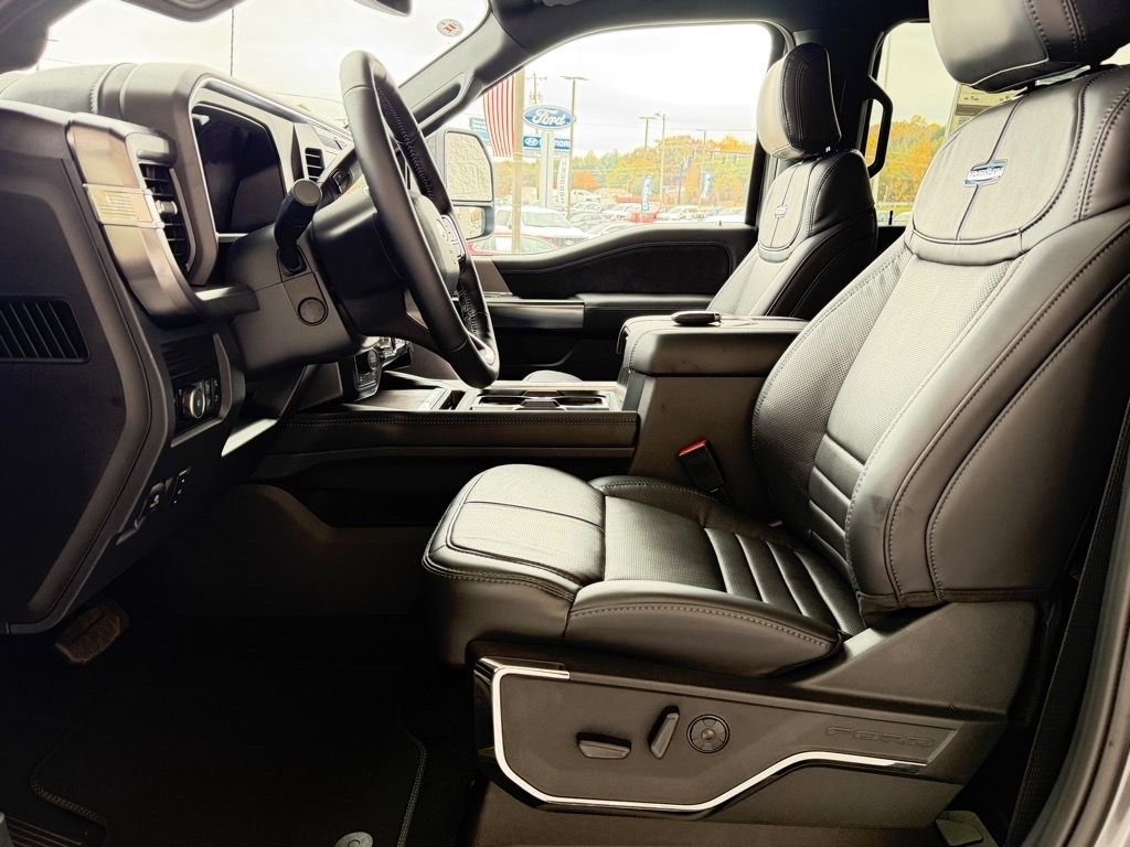 New 2026 Ford F350 Platinum w/ FX4 Off-Road Package image 10