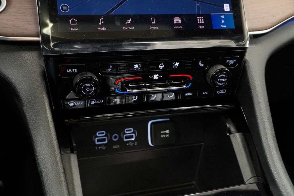 New 2025 Jeep Grand Cherokee L Summit w/ Obsidian Package image 27