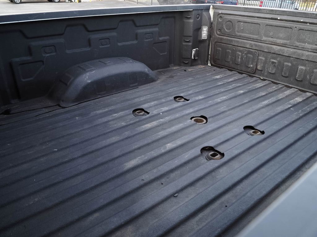 Used 2020 Chevrolet Silverado 2500 High Country w/ Z71 Off-Road Package image 9