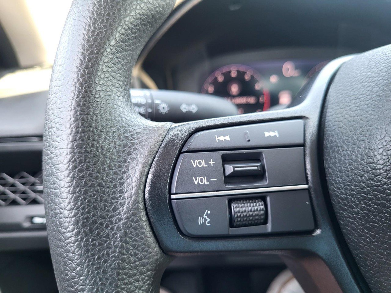 Used 2024 Honda Accord LX image 19