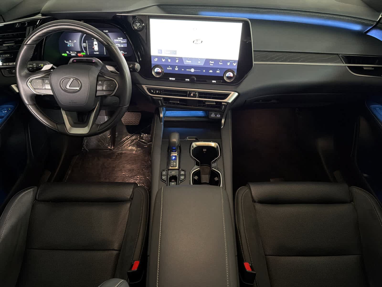 Certified 2025 Lexus RX 450h AWD w/ Luxury Package image 3