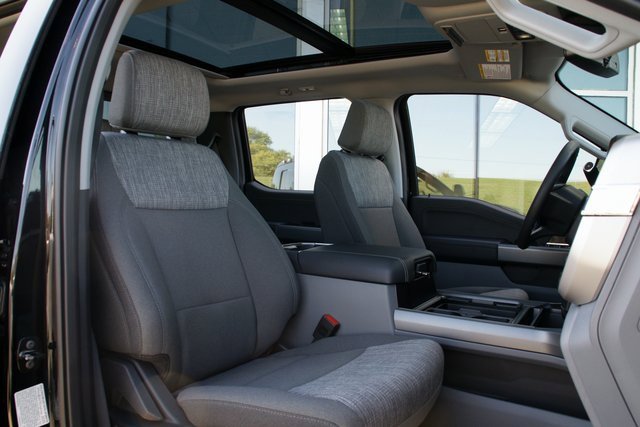 New 2026 Ford F350 XLT image 40
