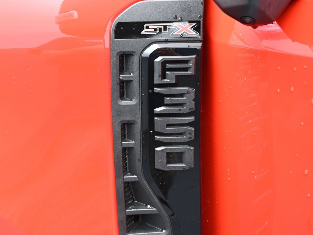 New 2026 Ford F350 4x4 Crew Cab Super Duty image 10