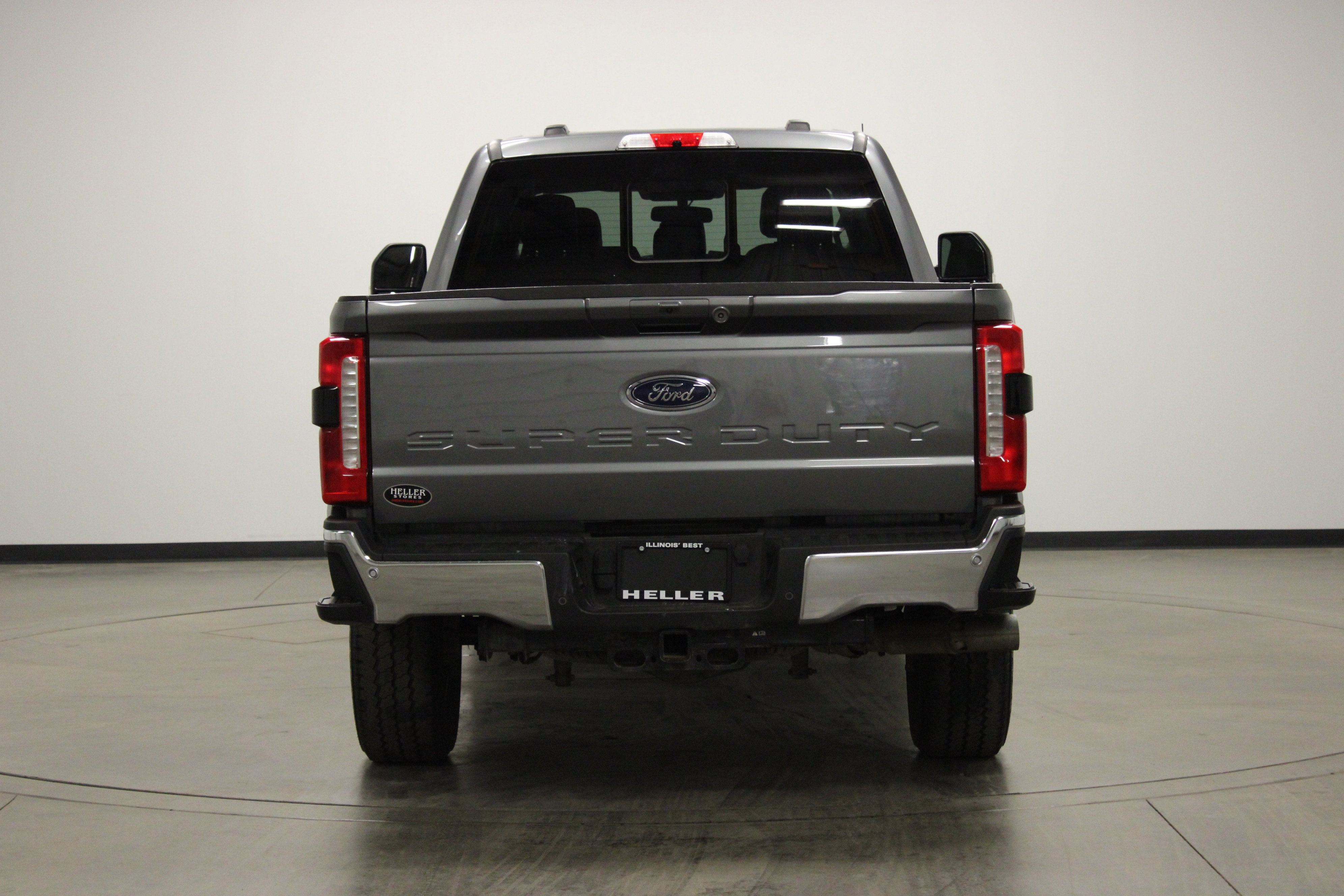 Used 2024 Ford F250 Lariat w/ FX4 Off-Road Package image 7