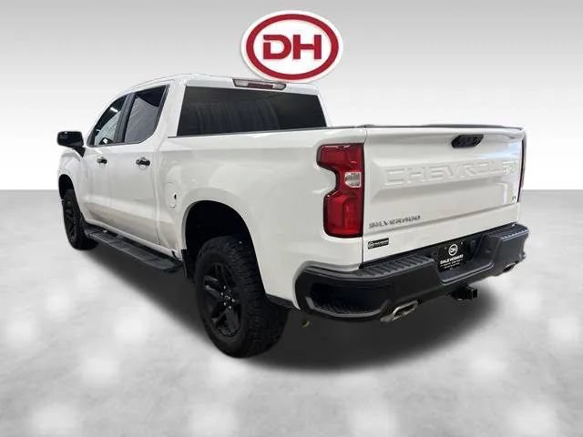 Used 2024 Chevrolet Silverado 1500 LT Trail Boss w/ Protection Package AWD/4WD image 9