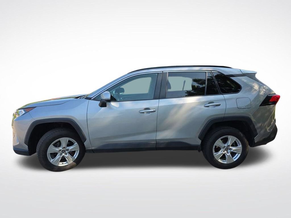 Used 2021 Toyota RAV4 XLE AWD/4WD image 12