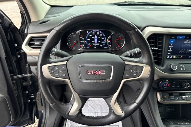 Used 2020 GMC Acadia Denali w/ Denali Ultimate Package image 16
