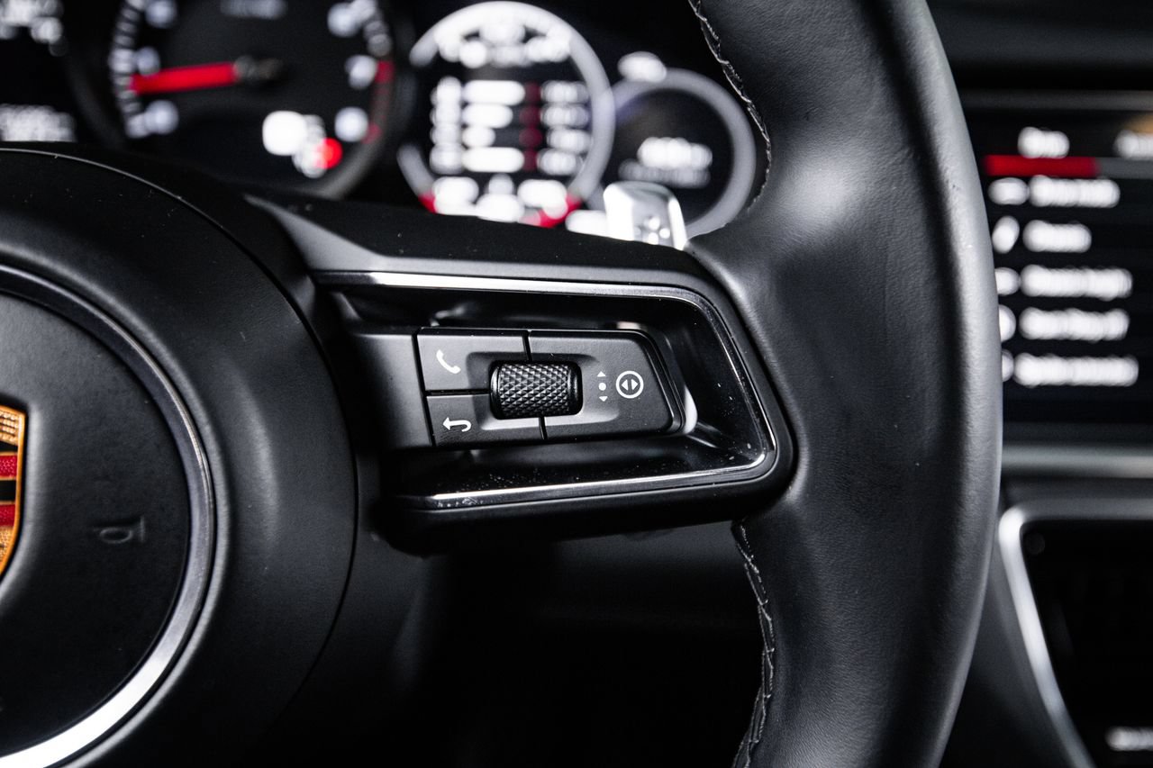 Certified 2022 Porsche Panamera 4 AWD/4WD image 16