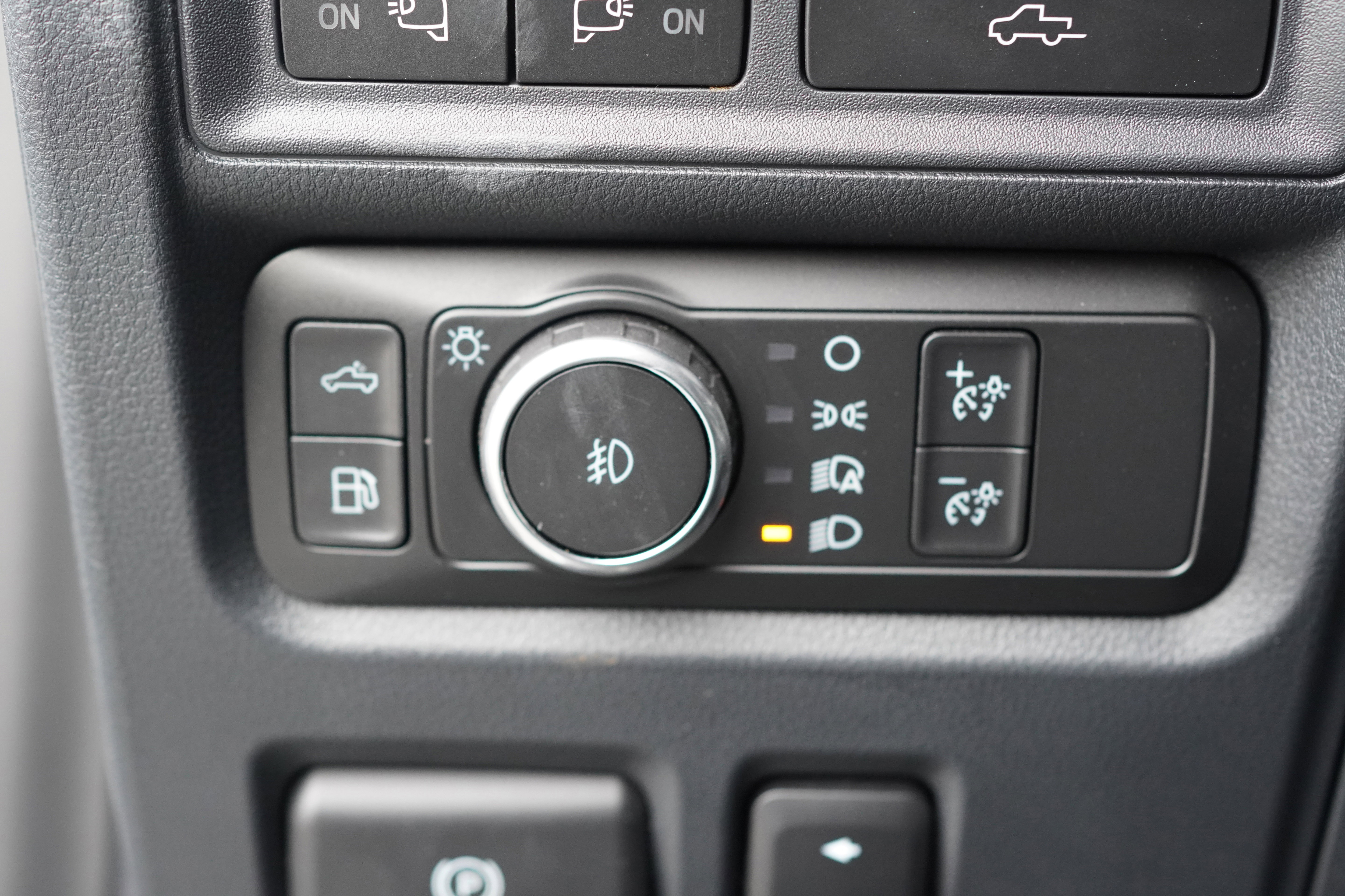 Used 2021 Ford F150 Lariat w/ Equipment Group 501A Mid image 45