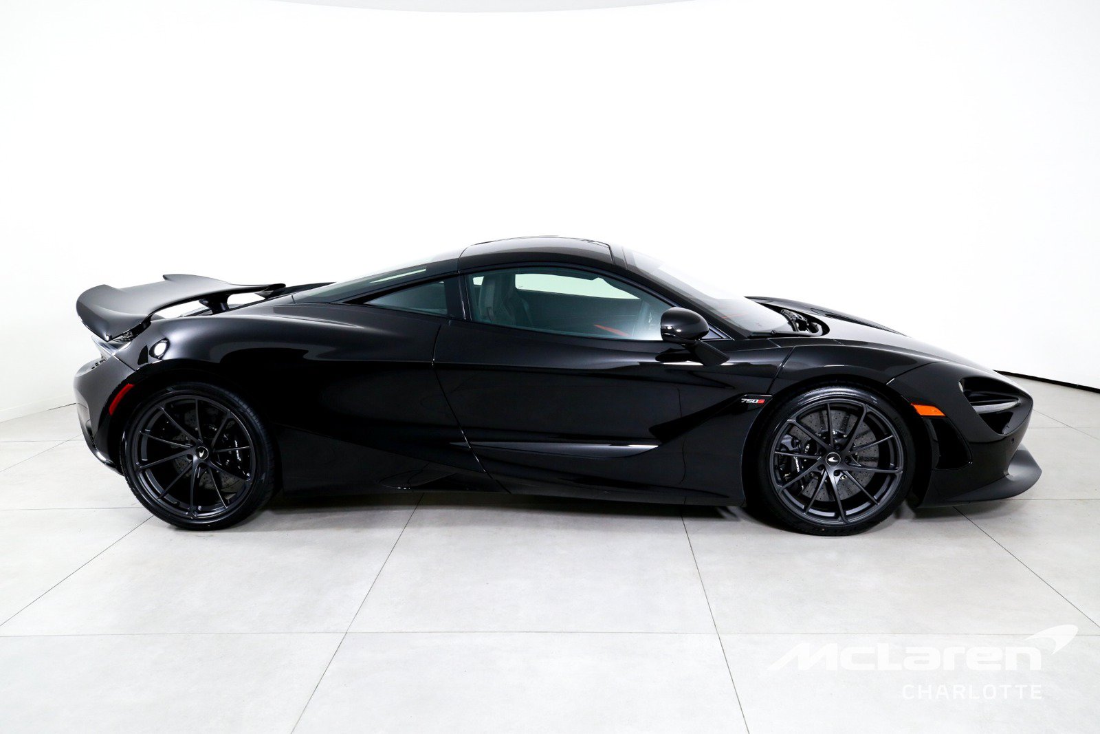 New 2027 McLaren 750S RWD image 10