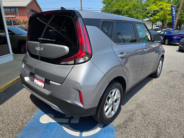 Used 2024 Kia Soul LX w/ Option Group 015 FWD image 34