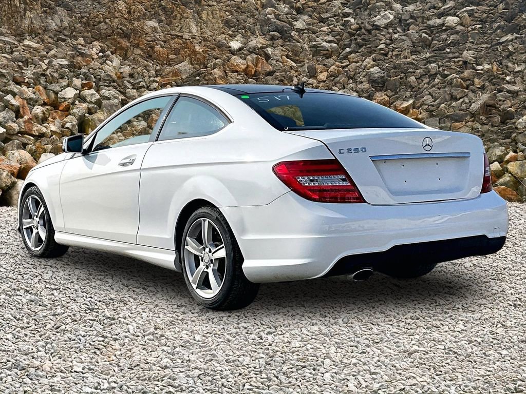 Used 2015 Mercedes-Benz C 250 Coupe image 10