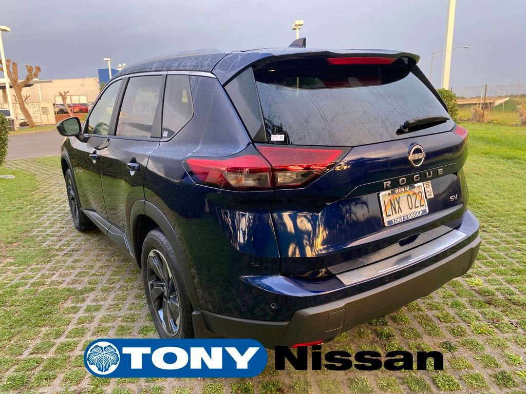 Certified 2024 Nissan Rogue SV w/ SV Premium Package image 5