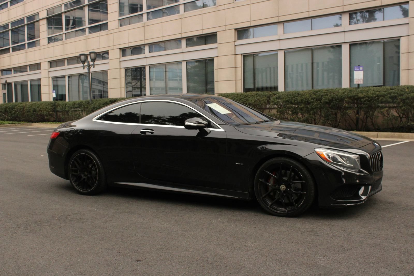 Used 2015 Mercedes-Benz S 550 4MATIC Coupe image 3