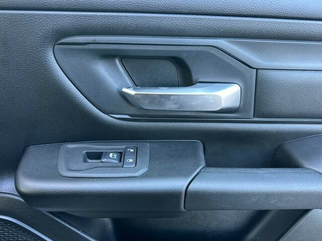 Used 2025 RAM 1500 Tradesman w/ Night Edition RWD image 20