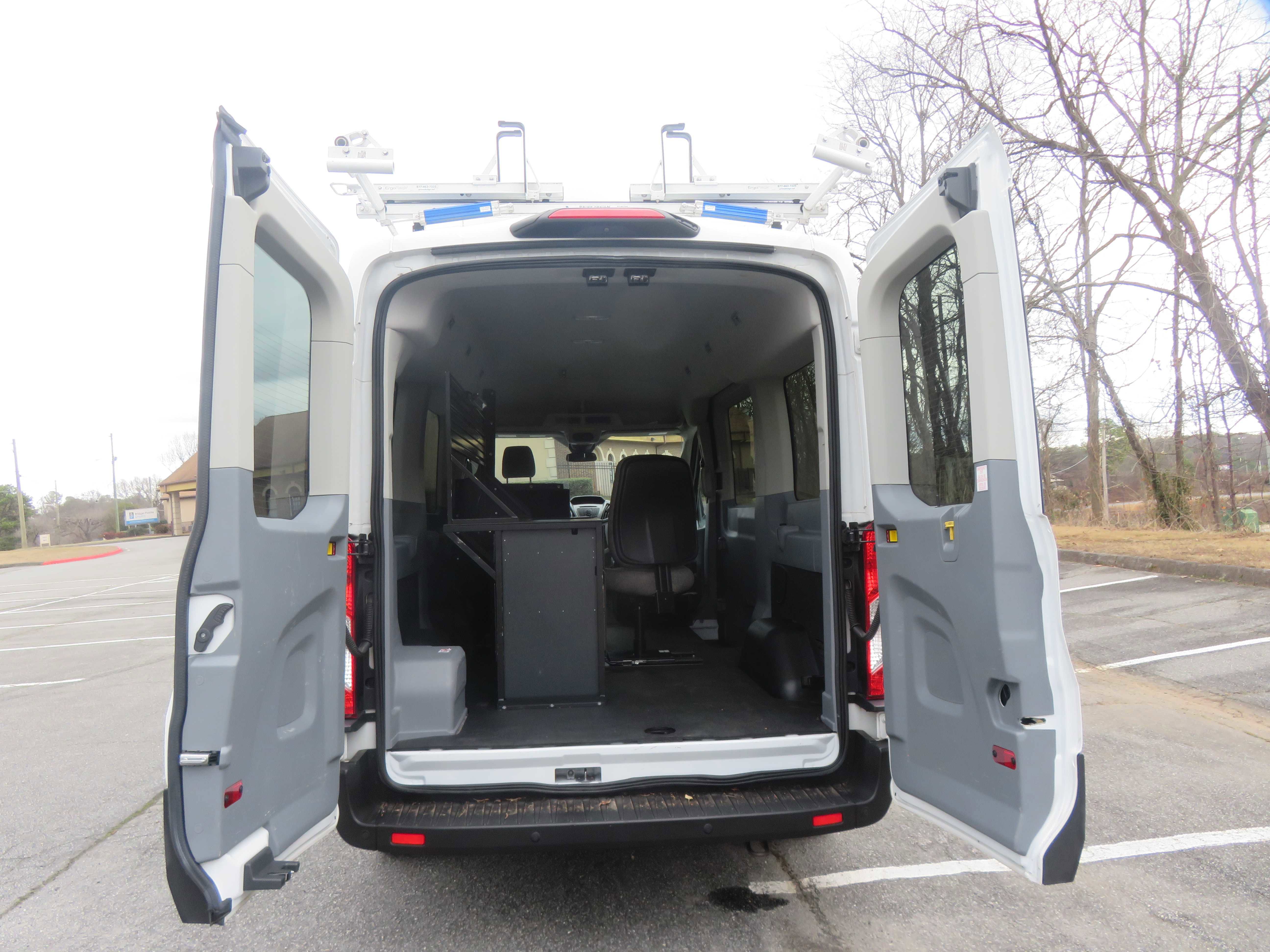 Used 2019 Ford Transit 150 XLT image 17