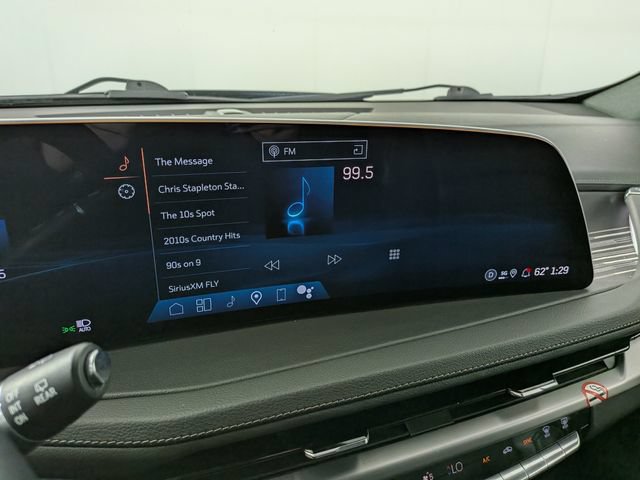 Certified 2025 Cadillac XT4 Premium Luxury FWD image 18