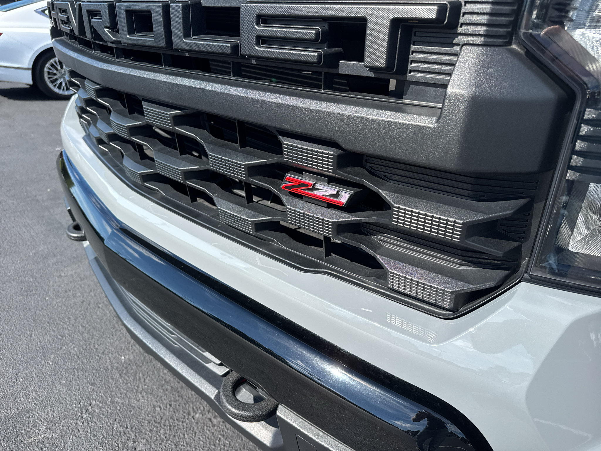 Used 2024 Chevrolet Silverado 1500 Custom Trail Boss AWD/4WD image 13