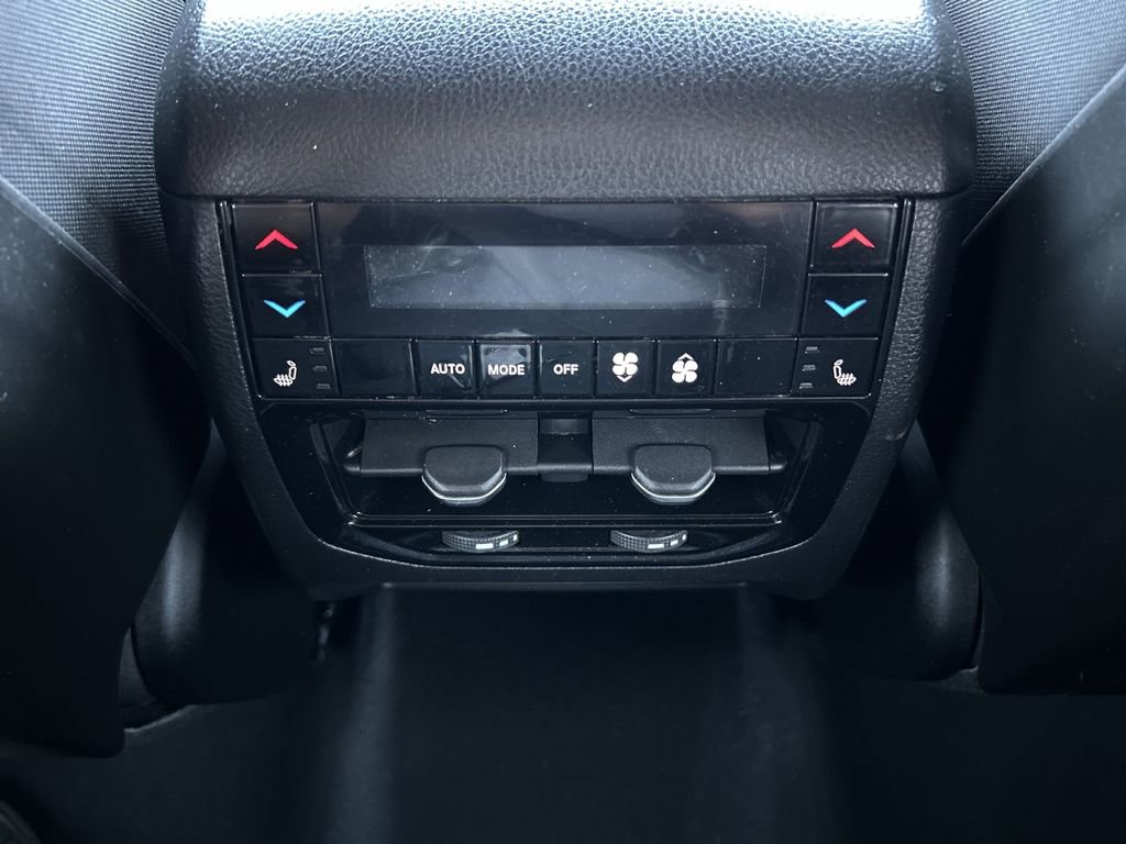 Used 2022 Jeep Grand Cherokee Summit w/ Advanced Protech Group IV image 22