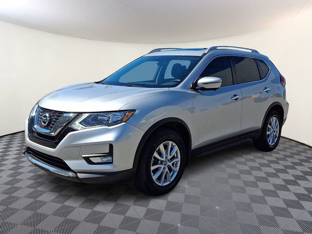 Used 2017 Nissan Rogue SV AWD/4WD image 3