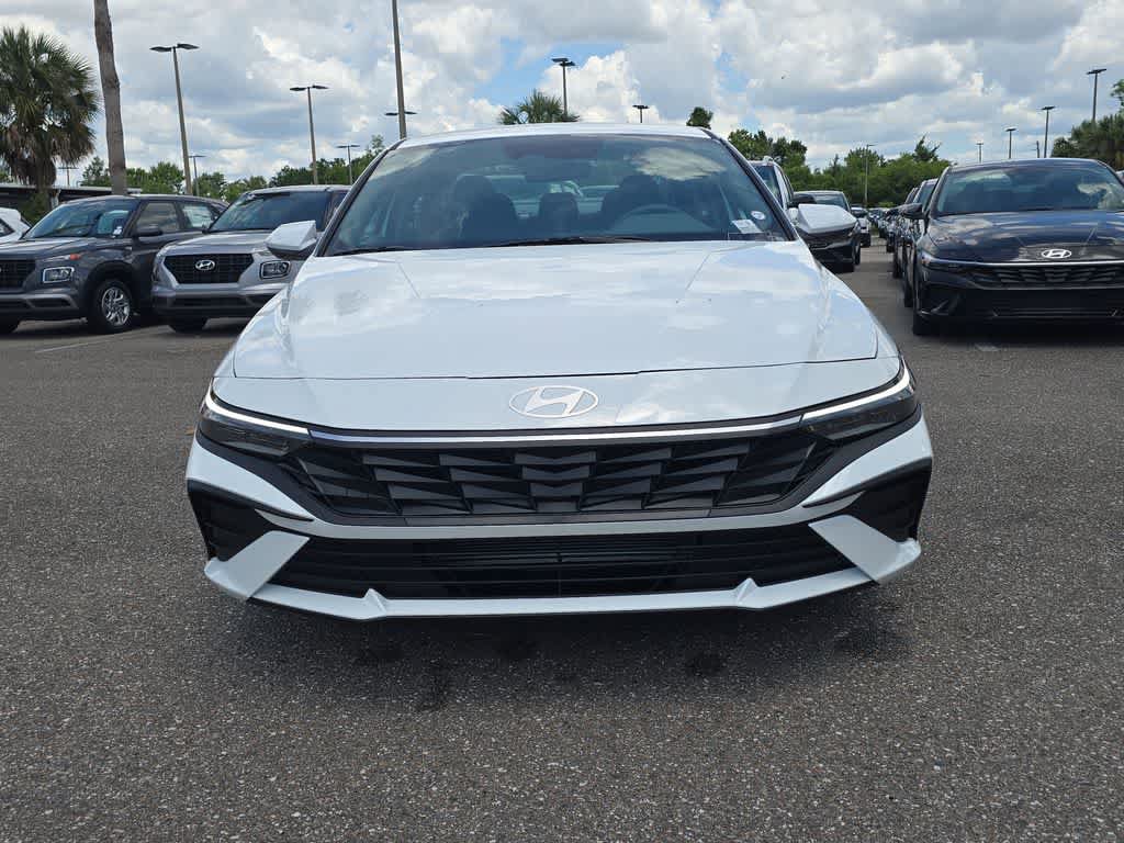 New 2026 Hyundai Elantra SE FWD image 10